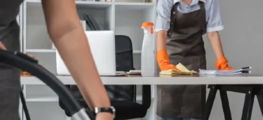 CLEANING SERVICES-02